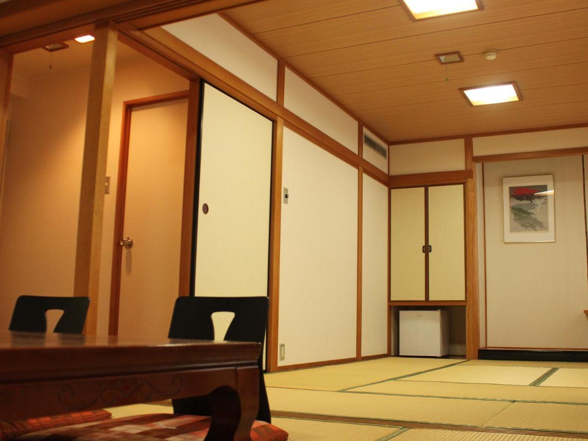 Hotel Livemax Budget Iyo Mishima Shikokuchuo Bagian luar foto