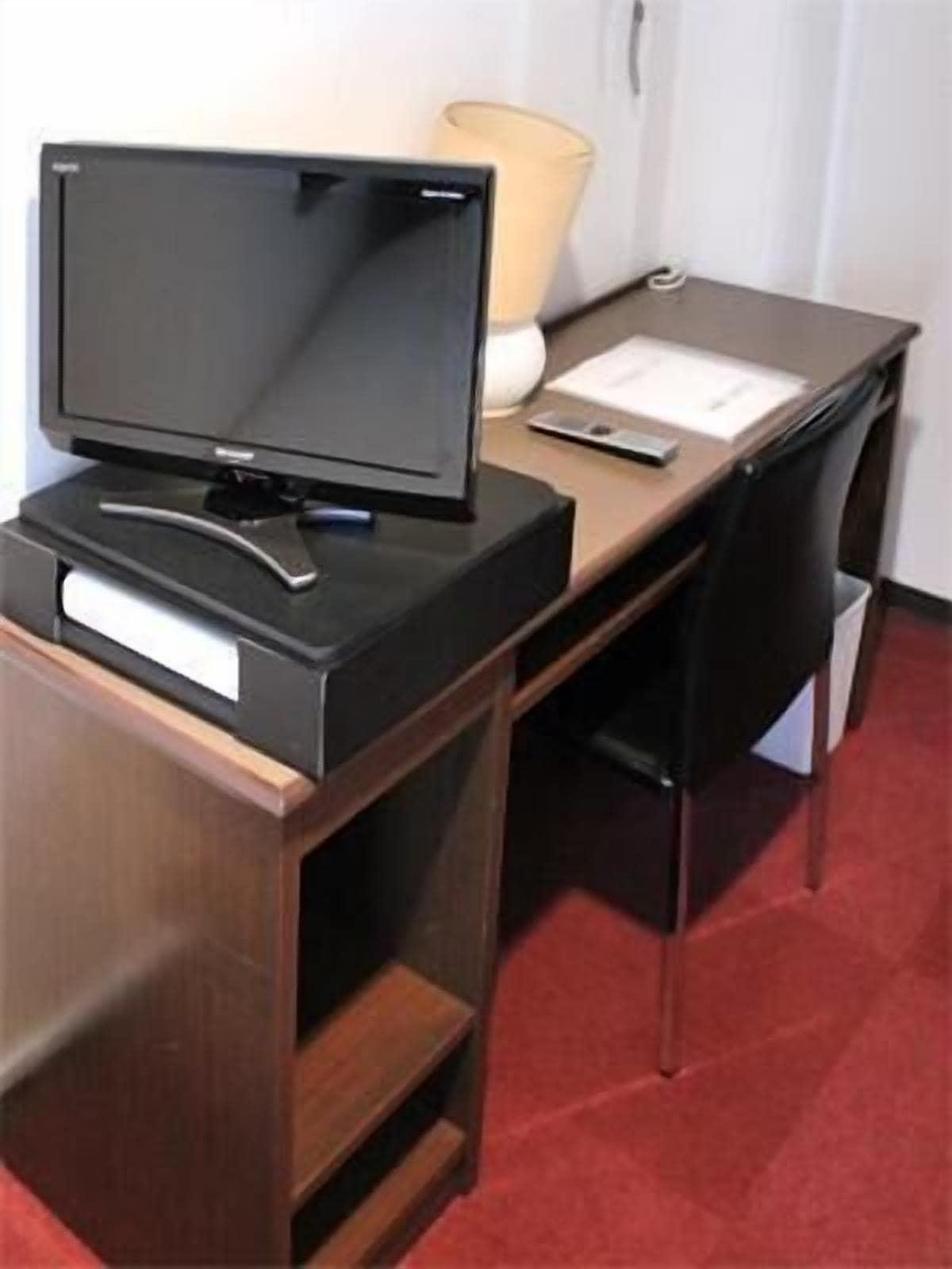 Hotel Livemax Budget Iyo Mishima Shikokuchuo Bagian luar foto