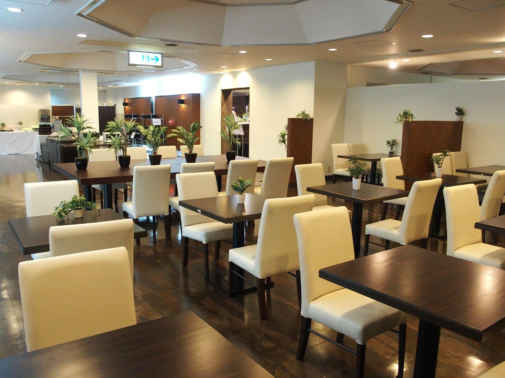Hotel Livemax Budget Iyo Mishima Shikokuchuo Bagian luar foto
