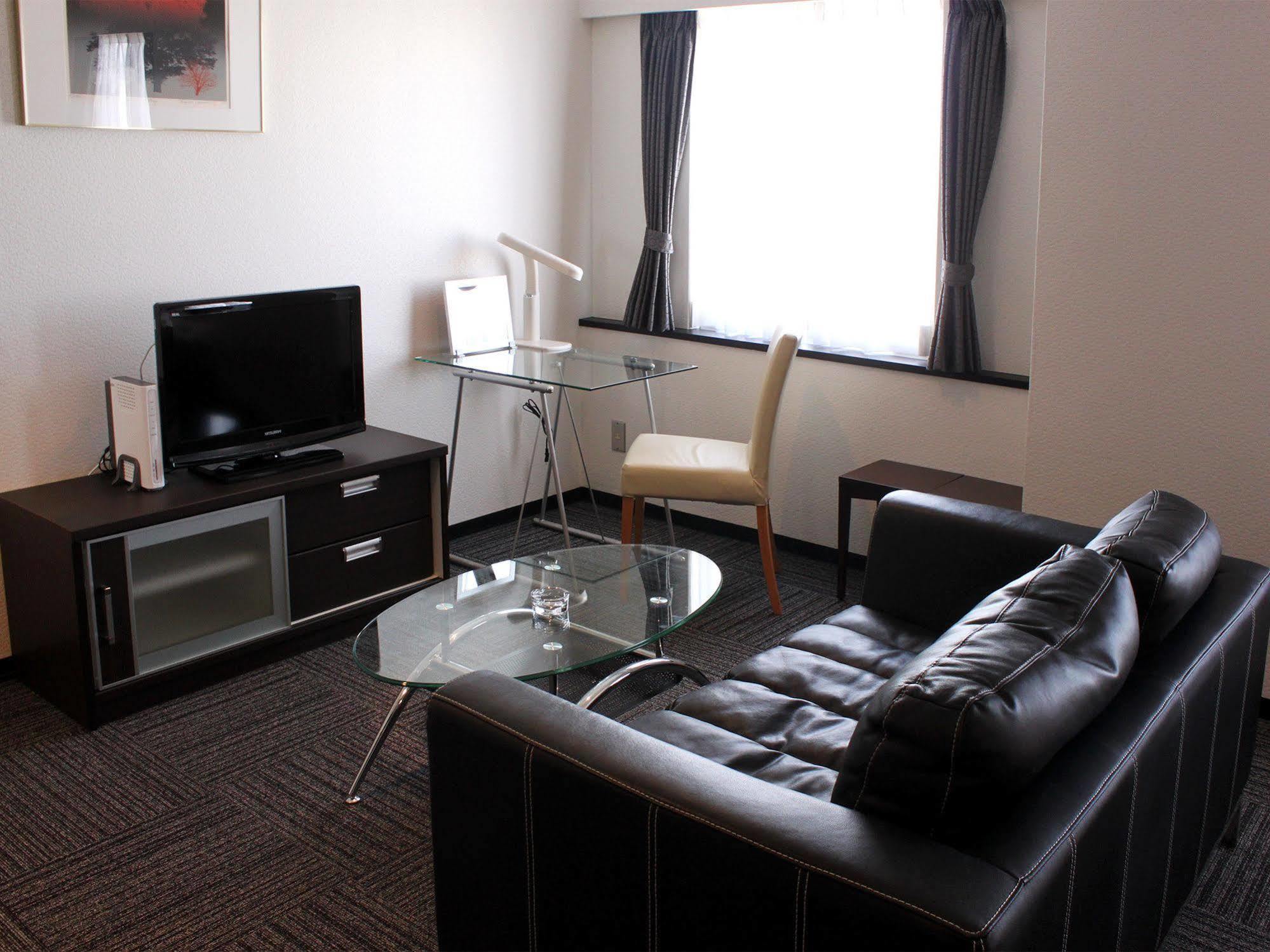 Hotel Livemax Budget Iyo Mishima Shikokuchuo Bagian luar foto