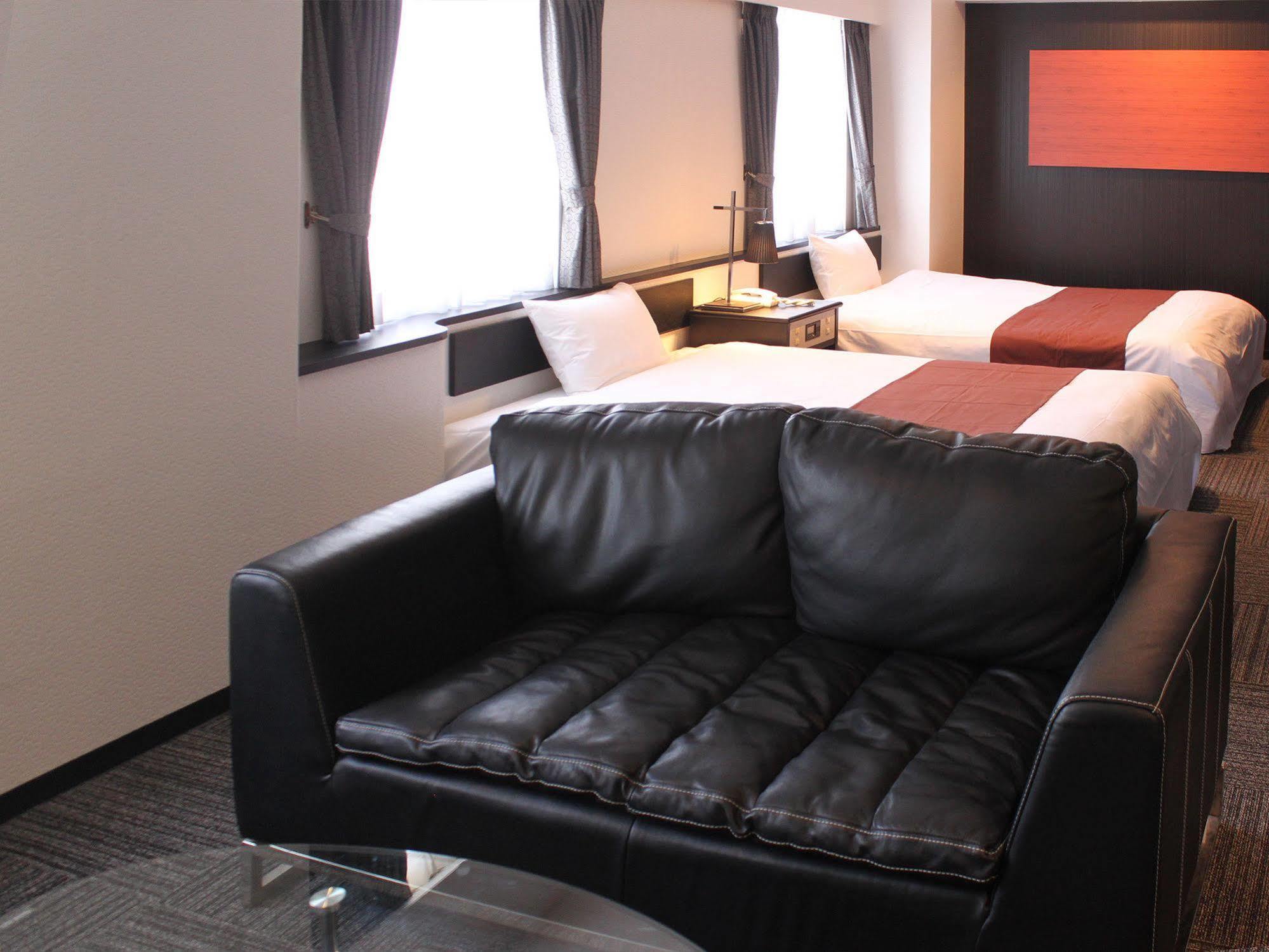 Hotel Livemax Budget Iyo Mishima Shikokuchuo Bagian luar foto